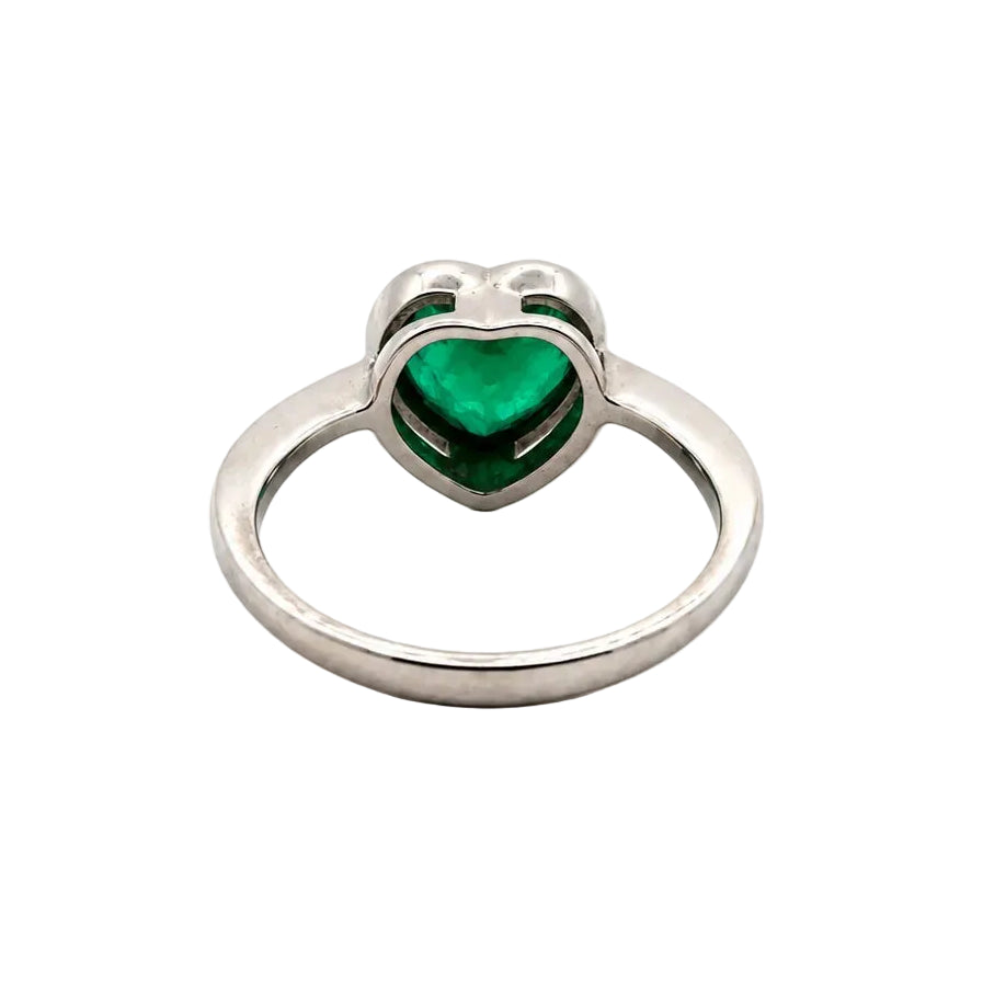 Bague Solitaire en or blanc et émeraude