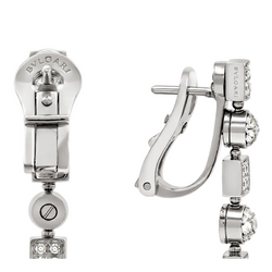 Boucles d'oreilles Pendantes BULGARI "Lucea" en or blanc et diamants