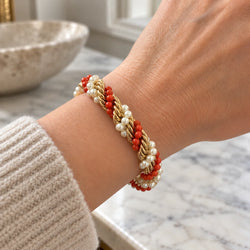 Bracelet Souple en or jaune, perles et corail