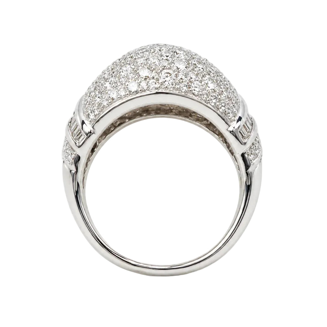 Bague Pavée en or blanc et diamants