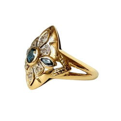 Bague Marquise en or blanc, or jaune, saphirs et diamants