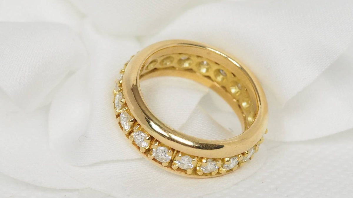 Alliance américaine en or jaune et diamants