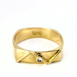 Bague en or jaune et diamant