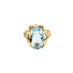 Bague en or jaune et aigue-marine