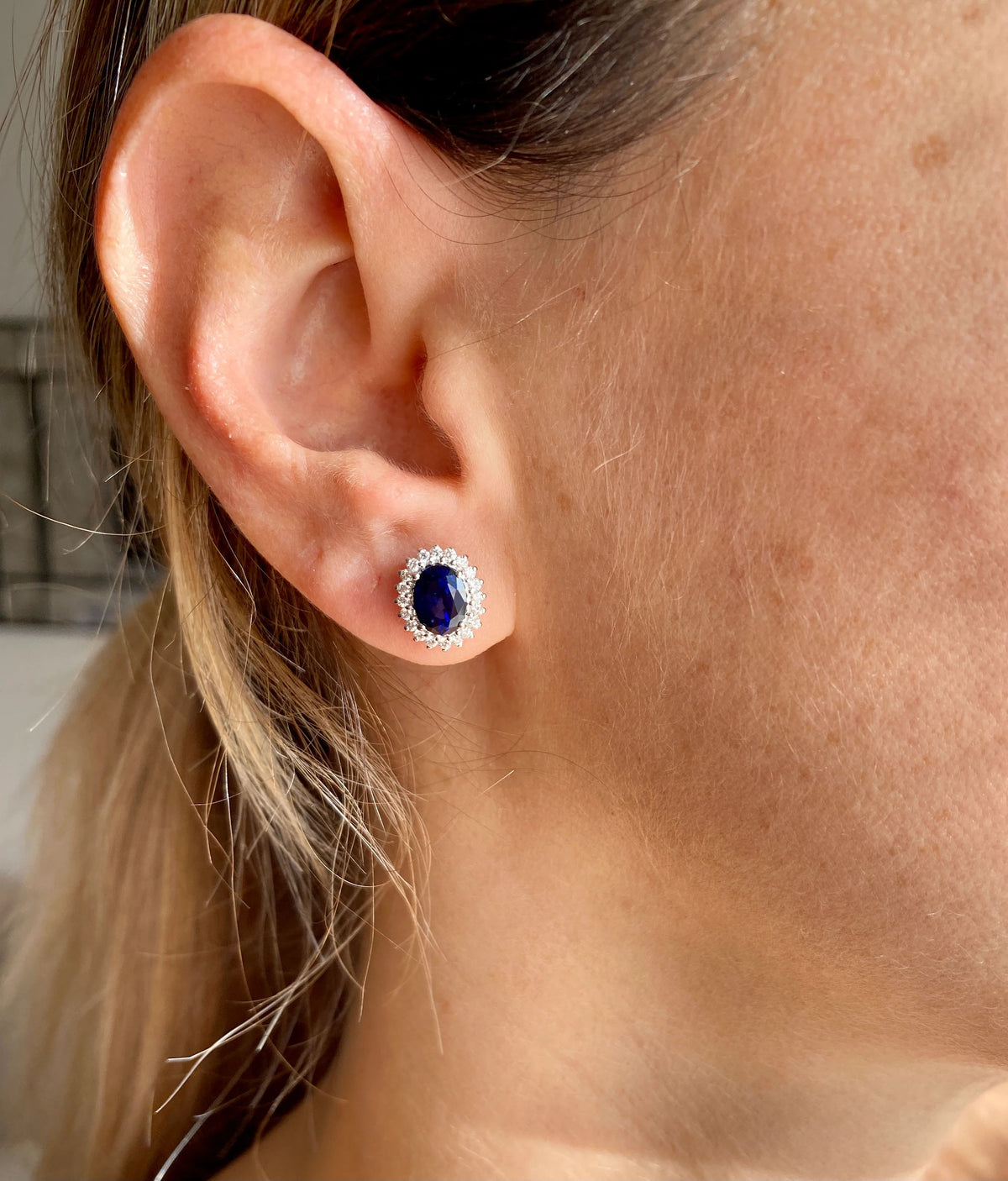 Boucles d'oreilles vintage en saphir, diamant et or