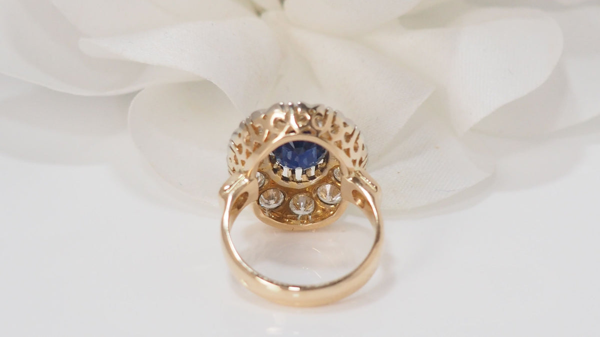 Bague Pompadour en or jaune saphir et diamants