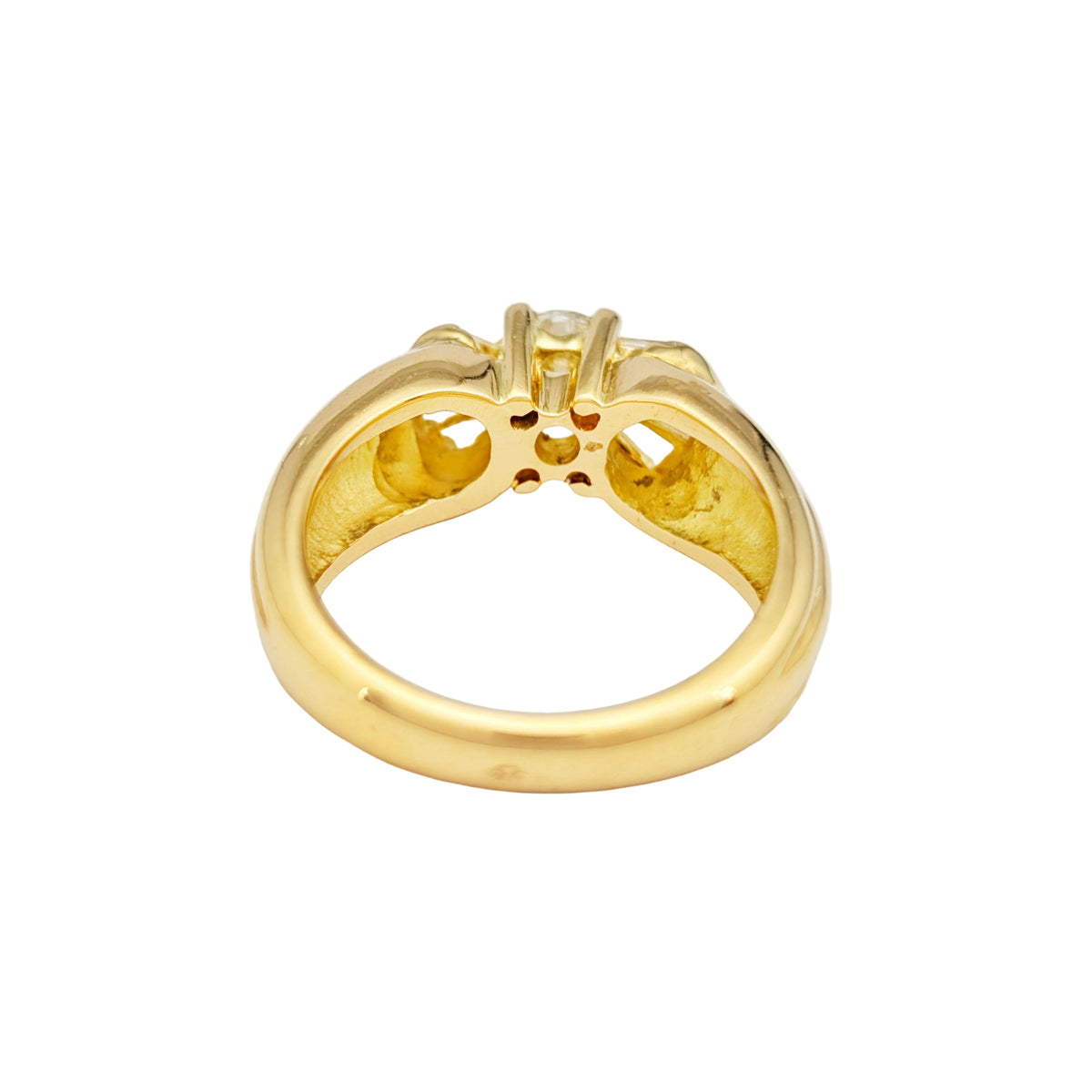 Bague en or jaune et diamants