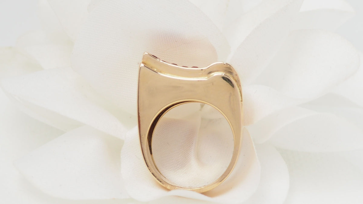 Bague Tank en jaune et rubis