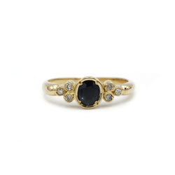 Bague en or jaune, saphir et diamants
