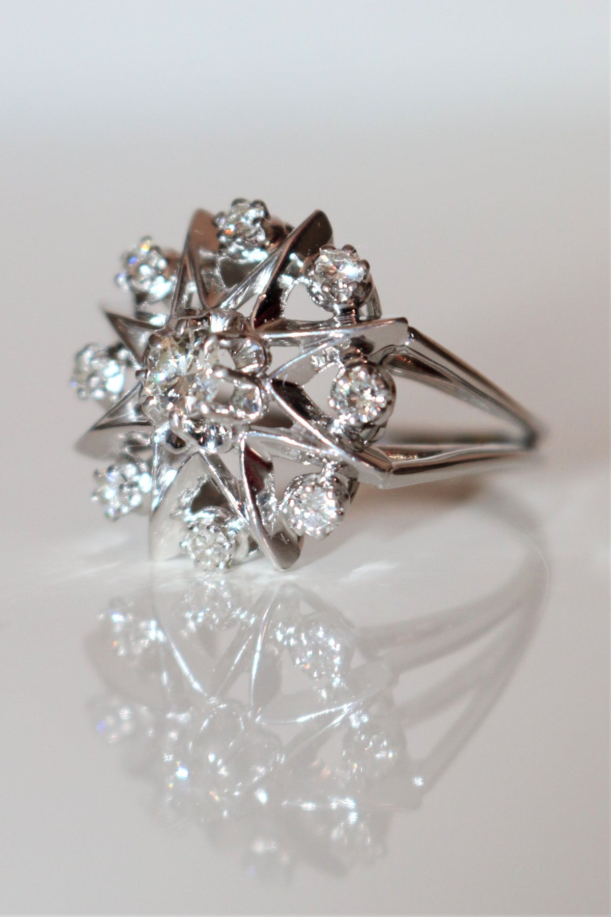 Bague étoile Or Gris Et Diamants