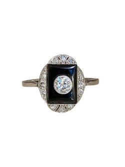 Bague Art Déco, en platine et diamants