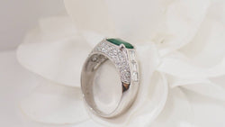 Bague jonc en or blanc émeraude et diamants