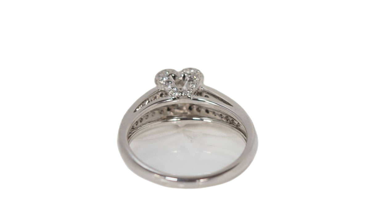 Bague en or blanc et diamants