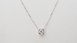 Collier Dinh Van Le Cube diamant en or blanc et diamant