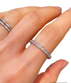 Bague Alliance Américaine, en platine et diamants