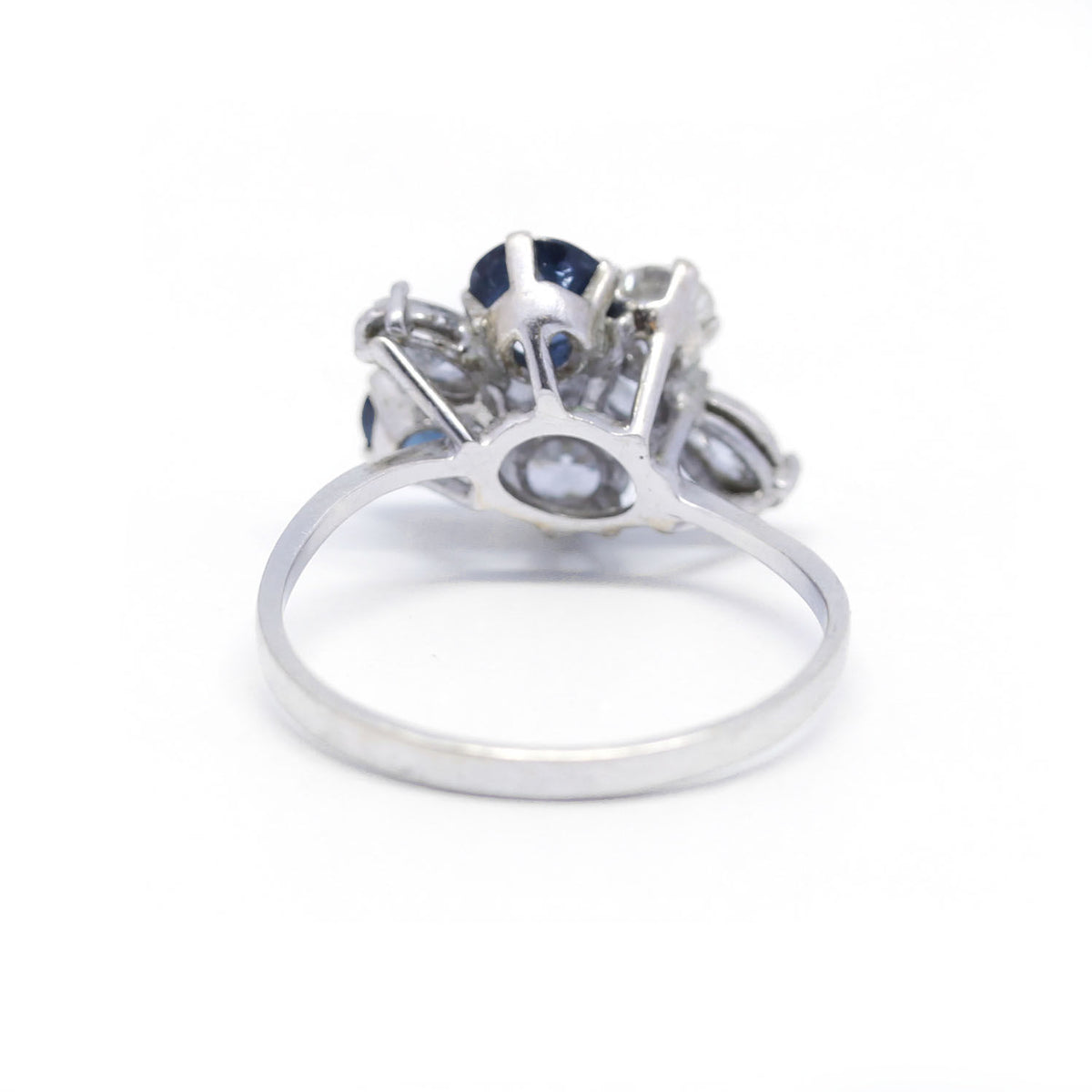 Bague - Or, Saphirs Et Diamants