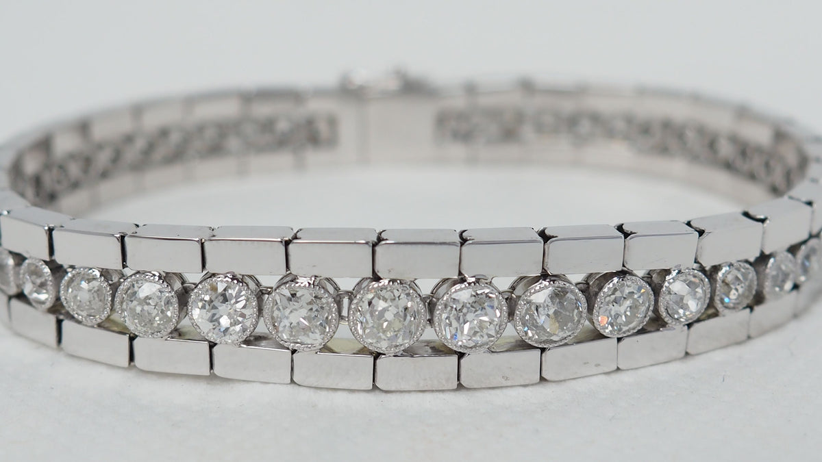 Bracelet rivière ancien en or blanc et diamants