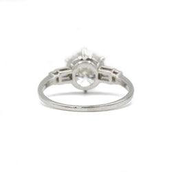 Solitaire accompagné - Diamant de 2,28 carats