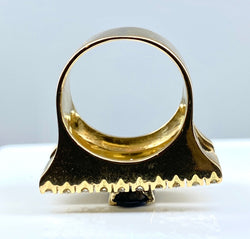 Bague en or jaune, saphir et diamants
