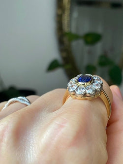 Bague Pompadour ancienne en or jaune 18k saphir et diamants