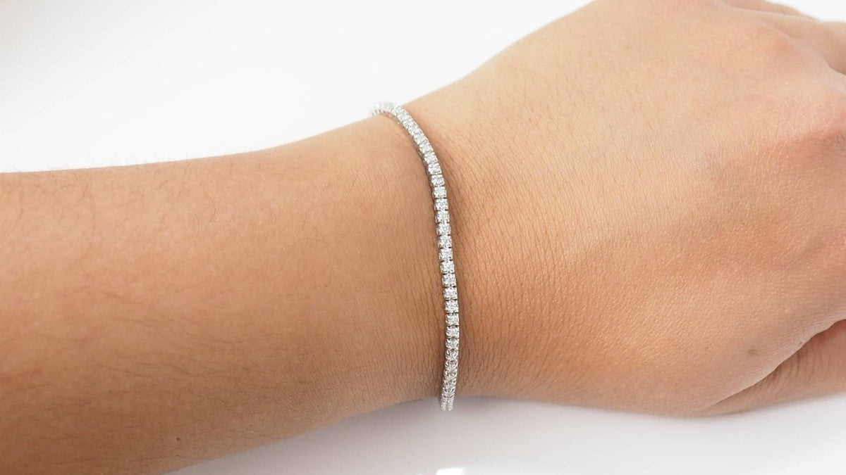 Bracelet rivière en or blanc et diamants 1ct