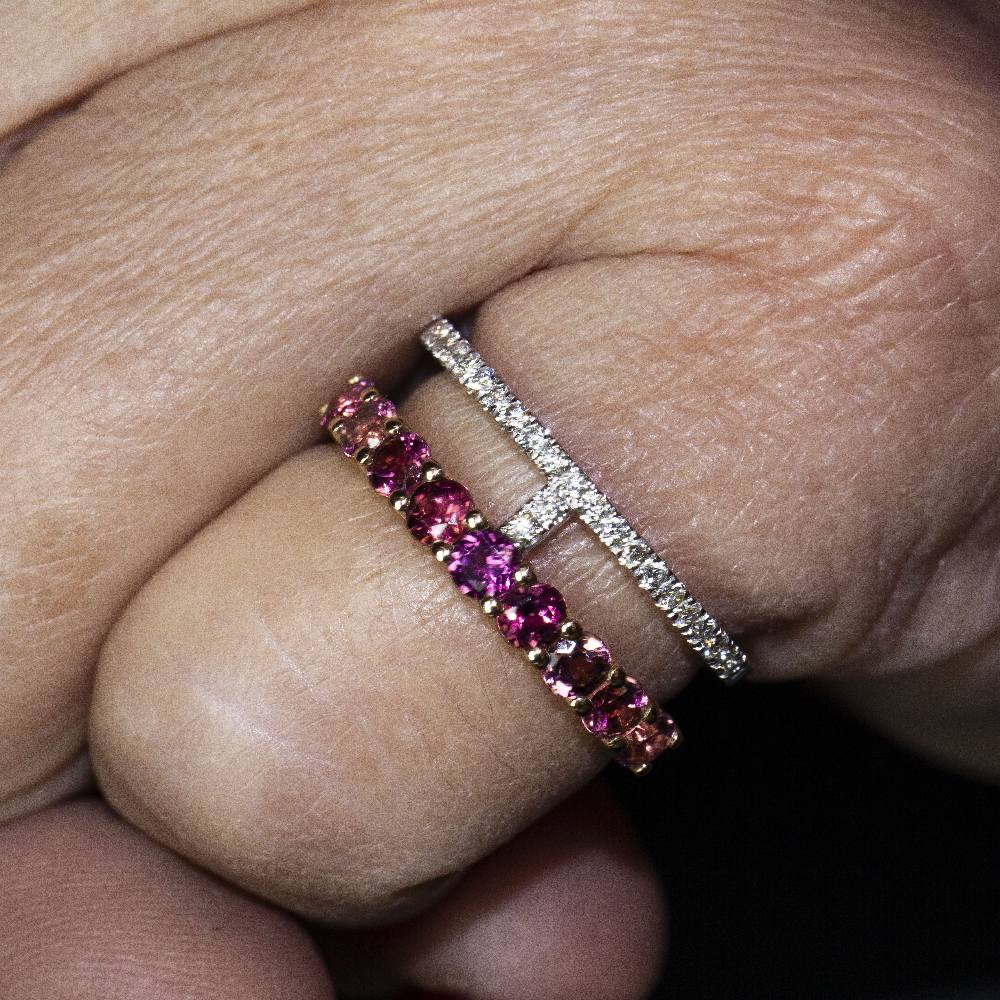 Bague Bandeau en or blanc, or rose, tourmalines et diamants