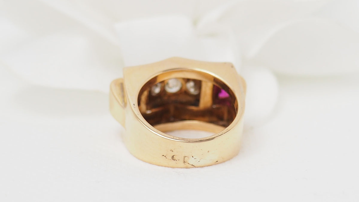 Bague Tank en or jaune et diamants
