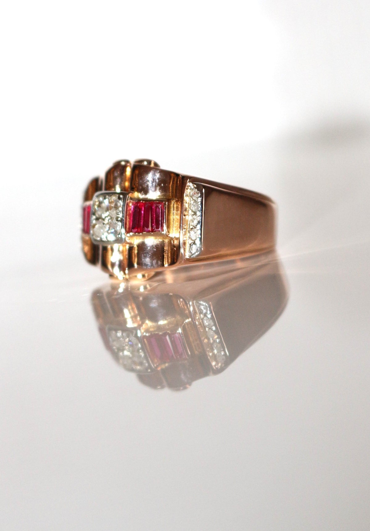 Bague Tank rubis diamants