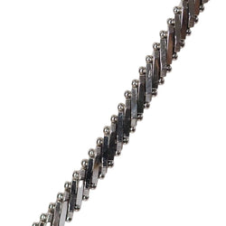 Collier de luxe en or blanc et diamants