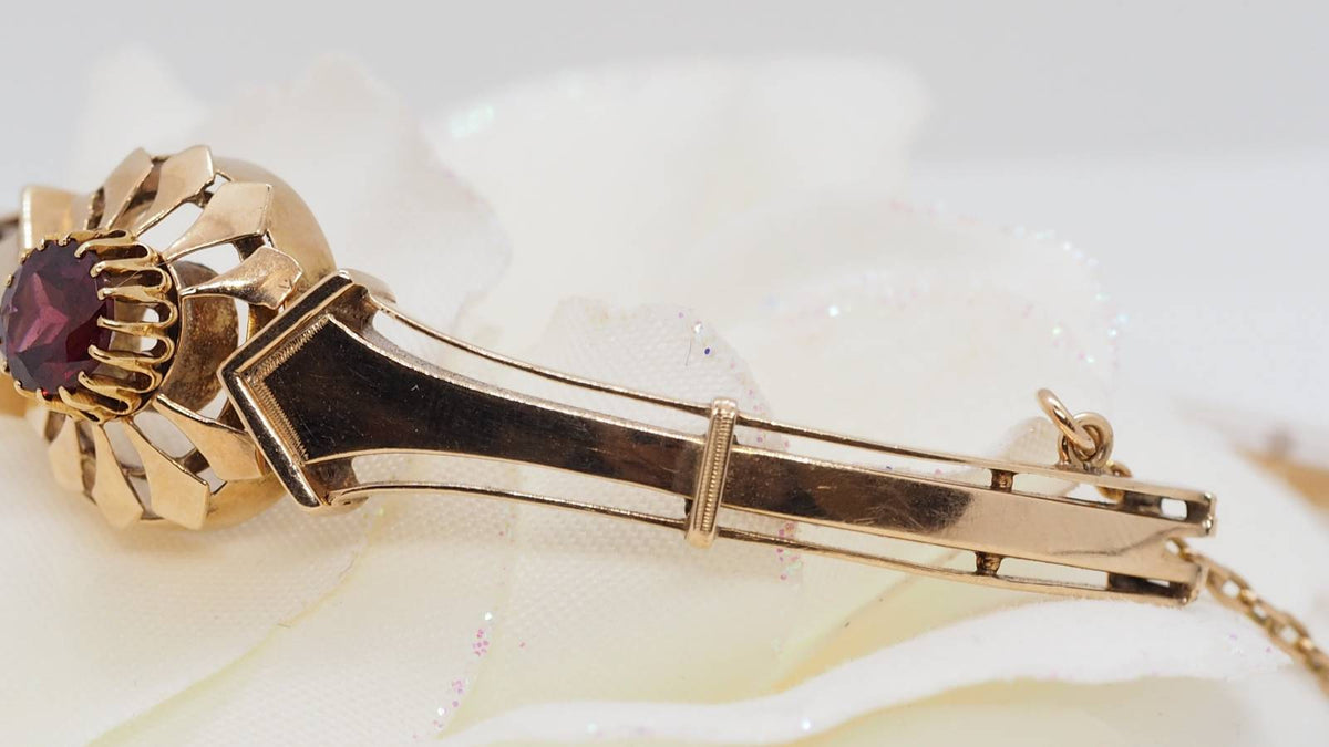 Bracelet en or rose et grenat
