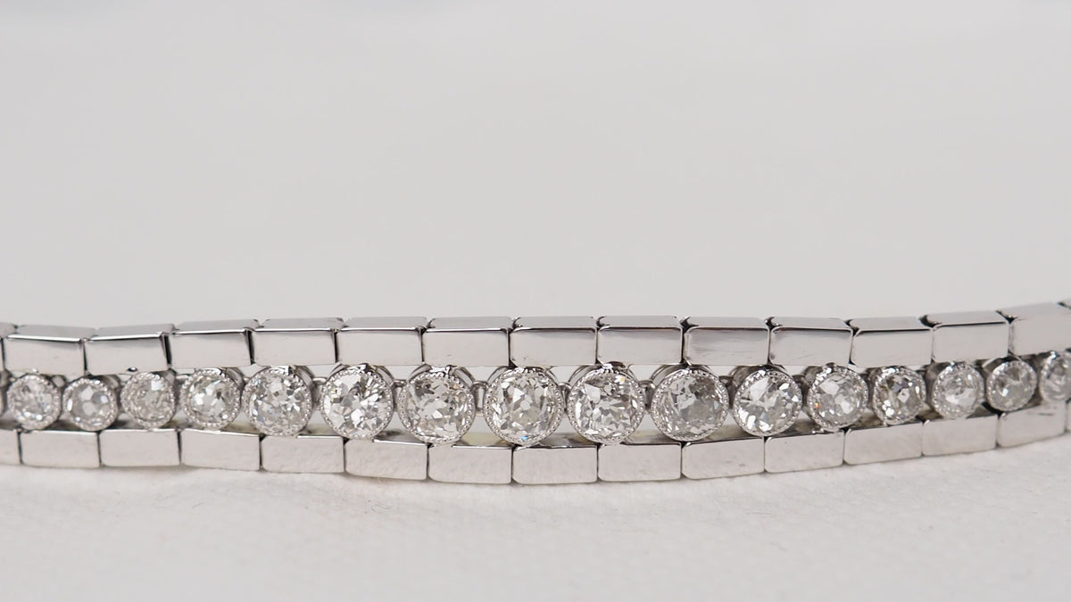 Bracelet rivière ancien en or blanc et diamants