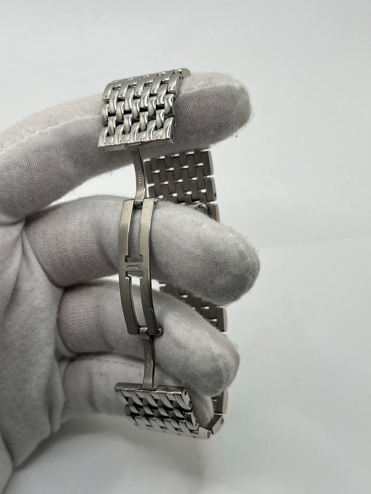 Cartier Panthère Ruban Nacre