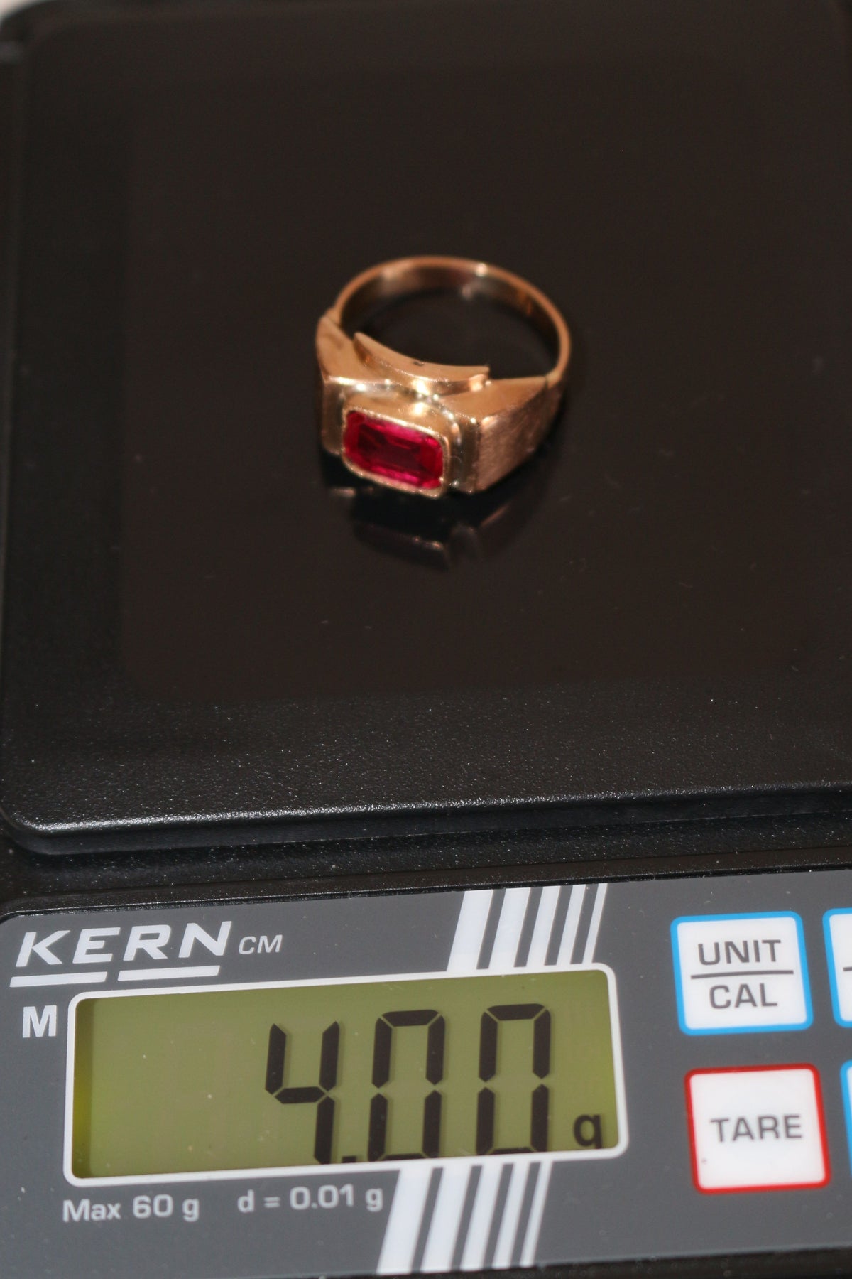 Bague Tank Rubis Verneuil