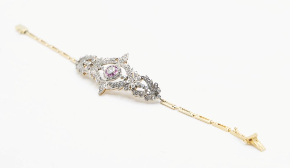 Bracelet Style Néoclassique et Romantique