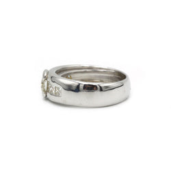 Bague - Or blanc et diamants