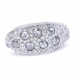 Bague en or blanc avec diamants taille brillant