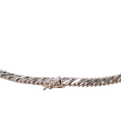 Collier de luxe en or blanc et diamants