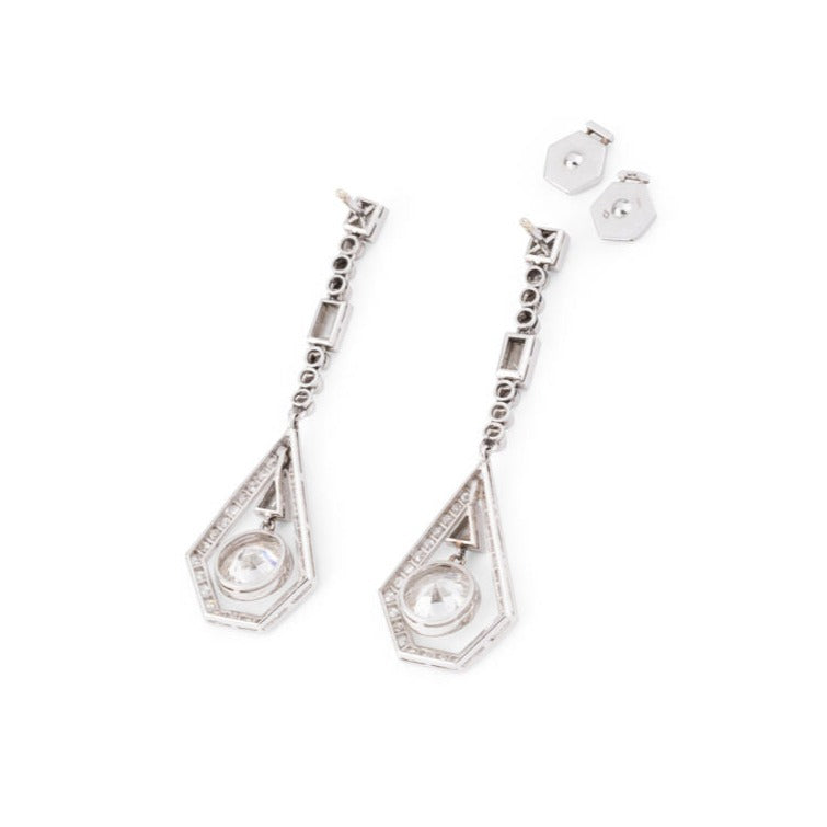Boucles d'oreilles Art Déco en platine et diamants
