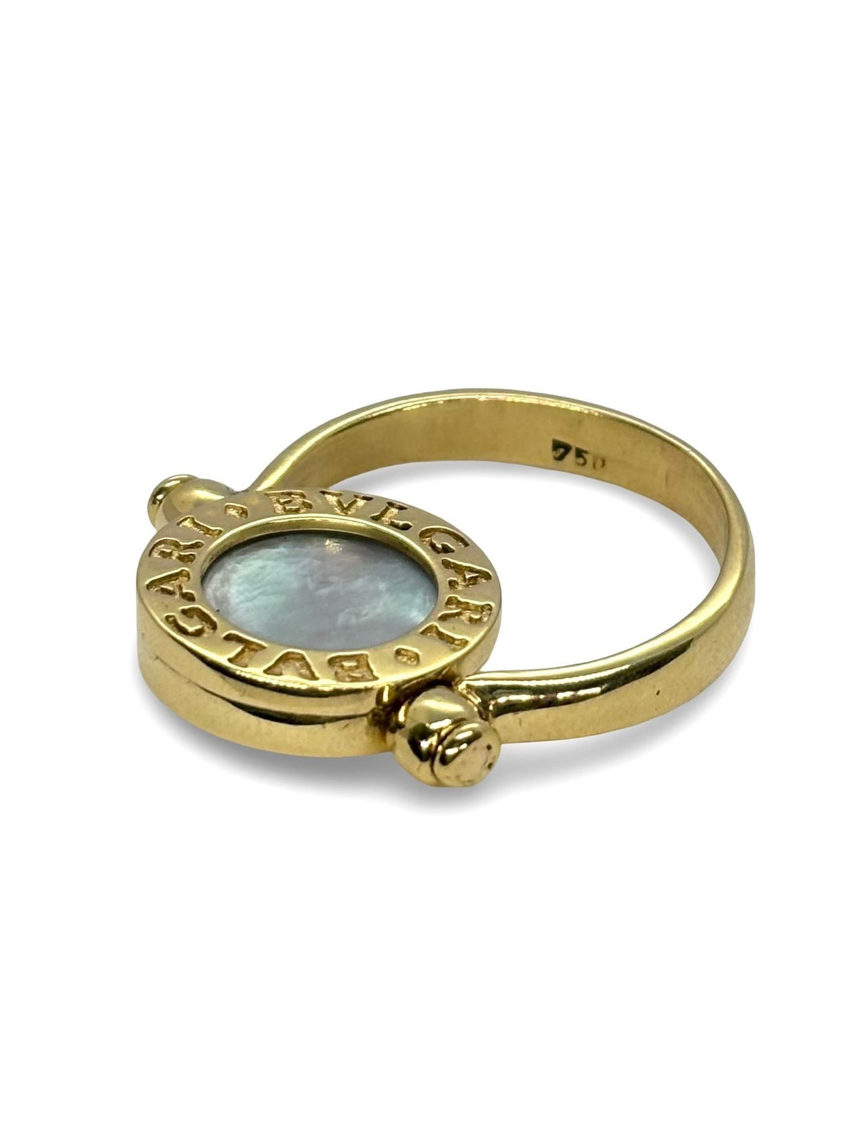 Bague Bulgari Réversible or jaune nacre et onyx