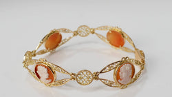 Bracelet filigrané en or jaune et camées