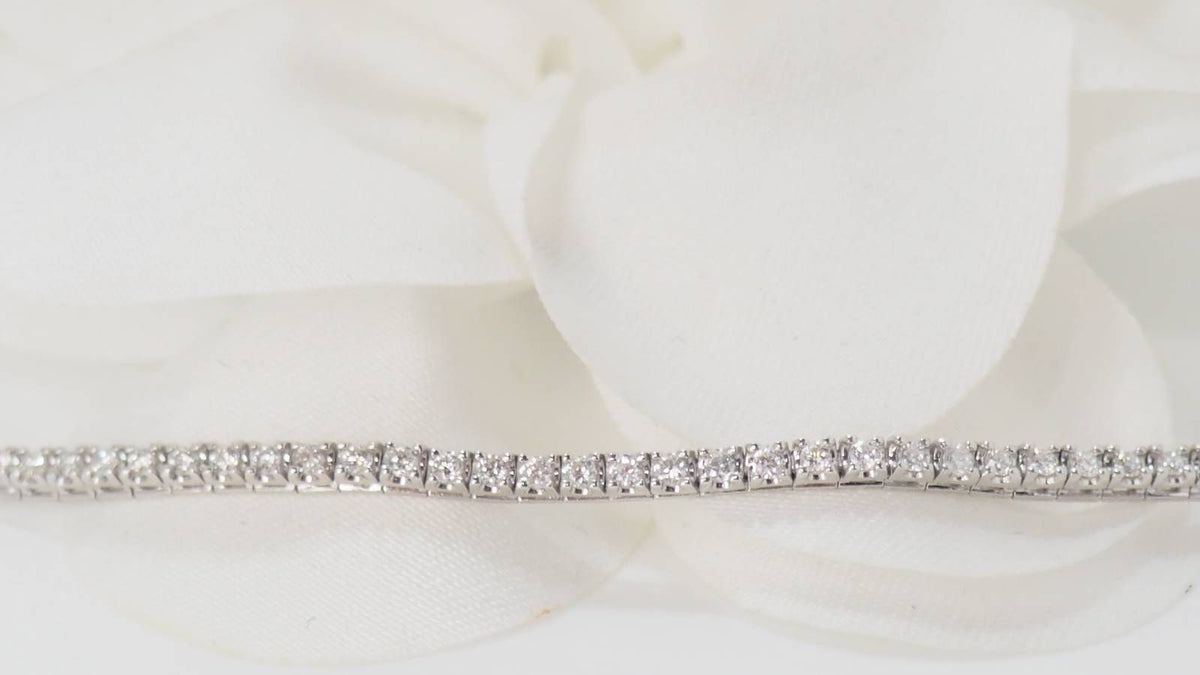 Bracelet rivière en or blanc et diamants 1ct