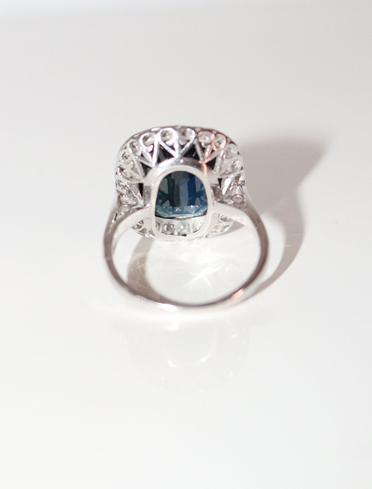 Bague Art Déco Saphir Diamants Platine