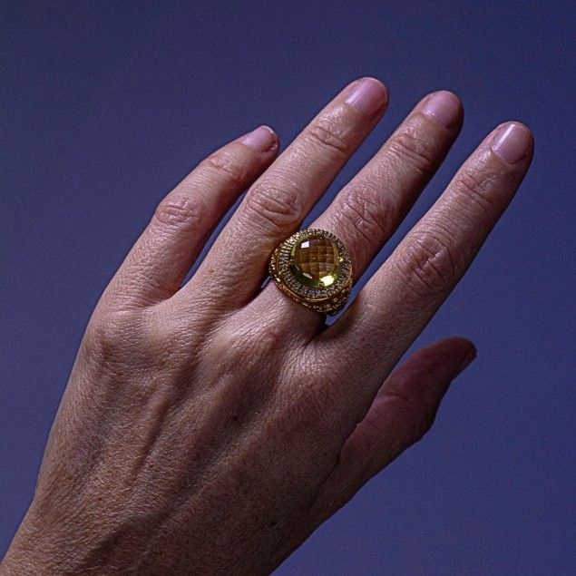 Bague en diamant et quartz citron