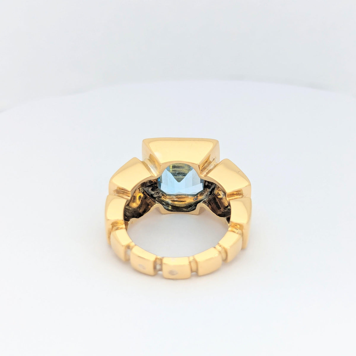 Bague or jaune et topaze