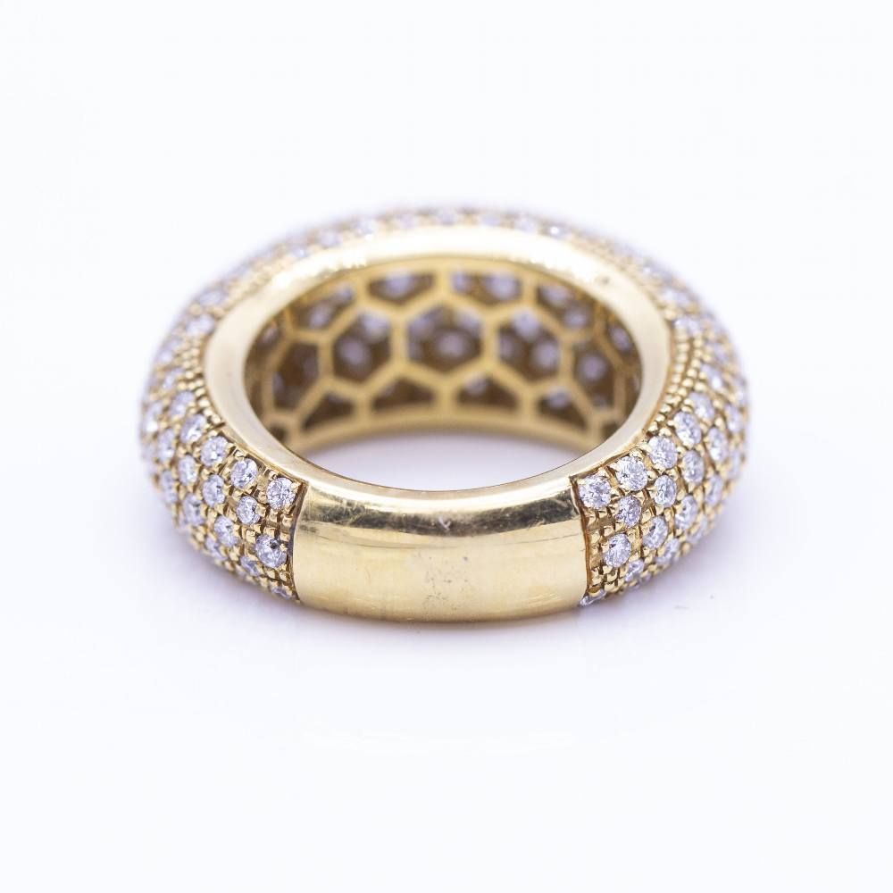 Bague en or jaune et pavé de Diamants