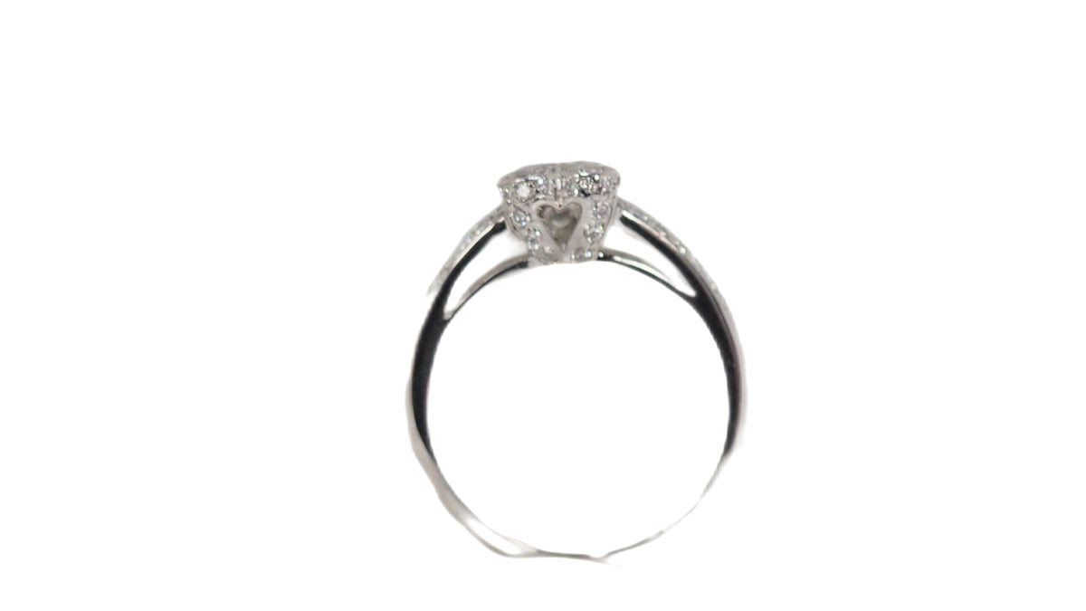 Bague en or blanc et diamants