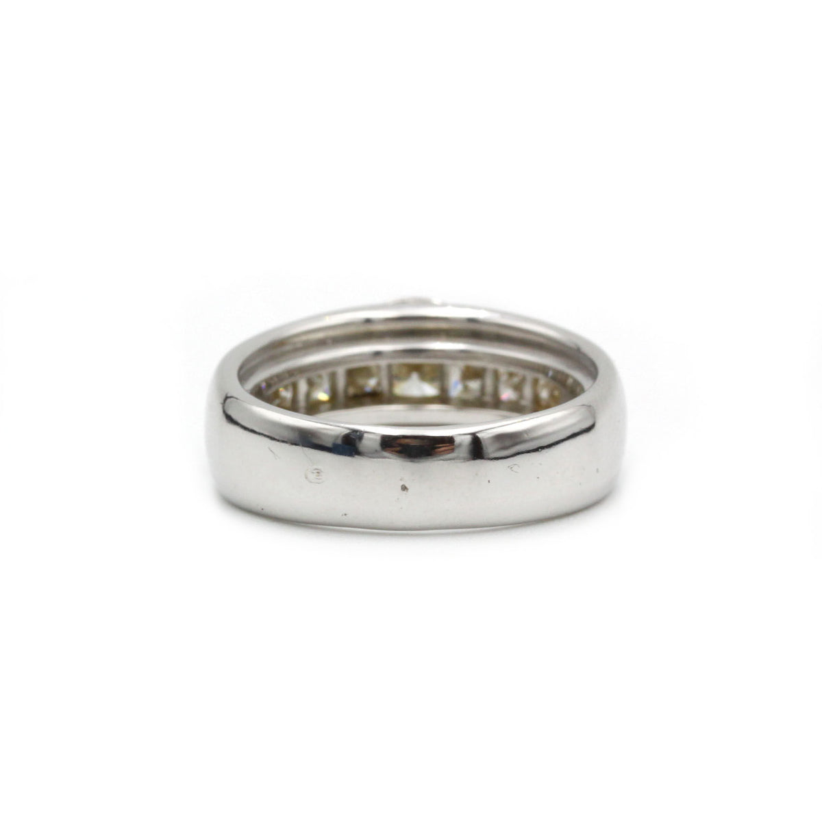 Bague - Or blanc et diamants