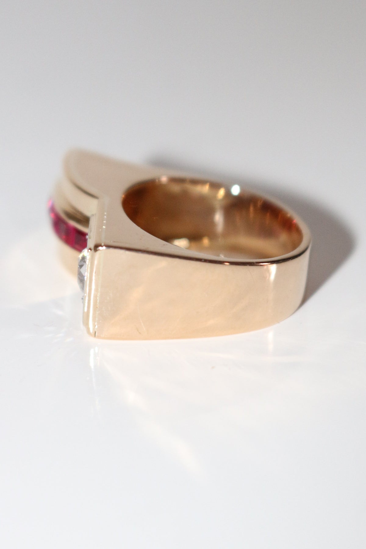 Bague Tank Diamant Et Pierres Rouges