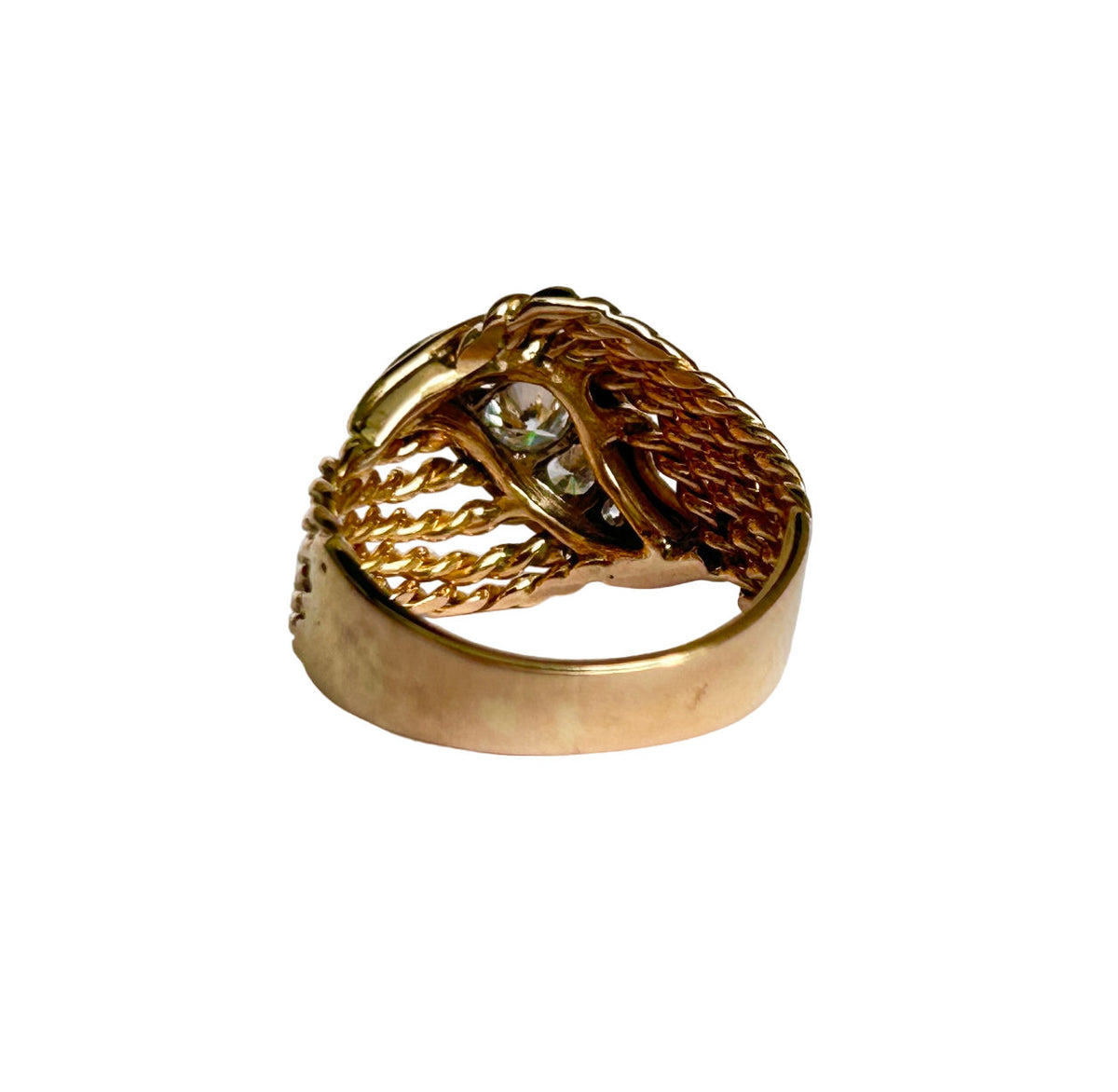 Bague "Cordage" en or rose, platine et diamants, travail Français, vers 1950