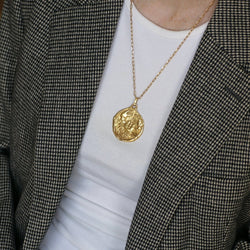 Médaille Astrologique Cancer en or jaune - Castafiore